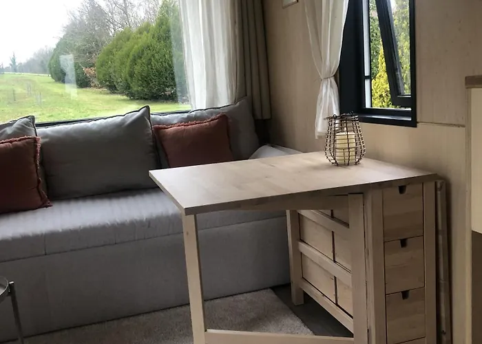 בקתה La Tiny House De La Blandiniere ורטו